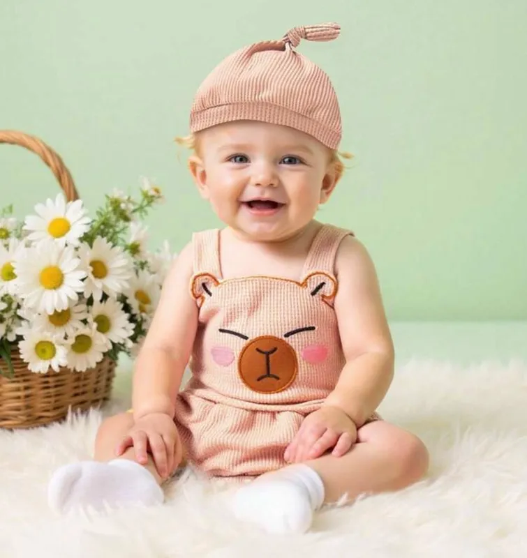 Conjunto capibara verano