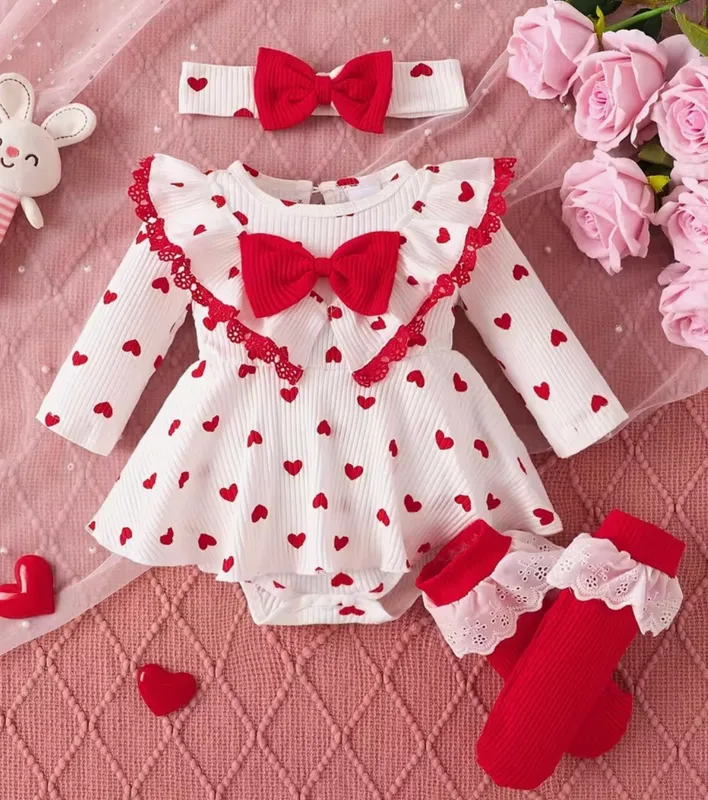 Body vestido completo con corazones